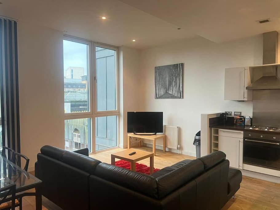 Modern 2Bd2Bath Apart Citycentre กลาสโกว์ ภายนอก รูปภาพ