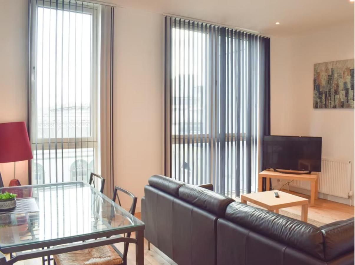 Modern 2Bd2Bath Apart Citycentre กลาสโกว์ ภายนอก รูปภาพ